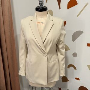 Oversized double-breasted blazer